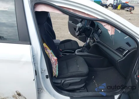 2017 Hyundai Elantra Value Edition из США, поврежденный, VIN 5NPD84LF9HH146039